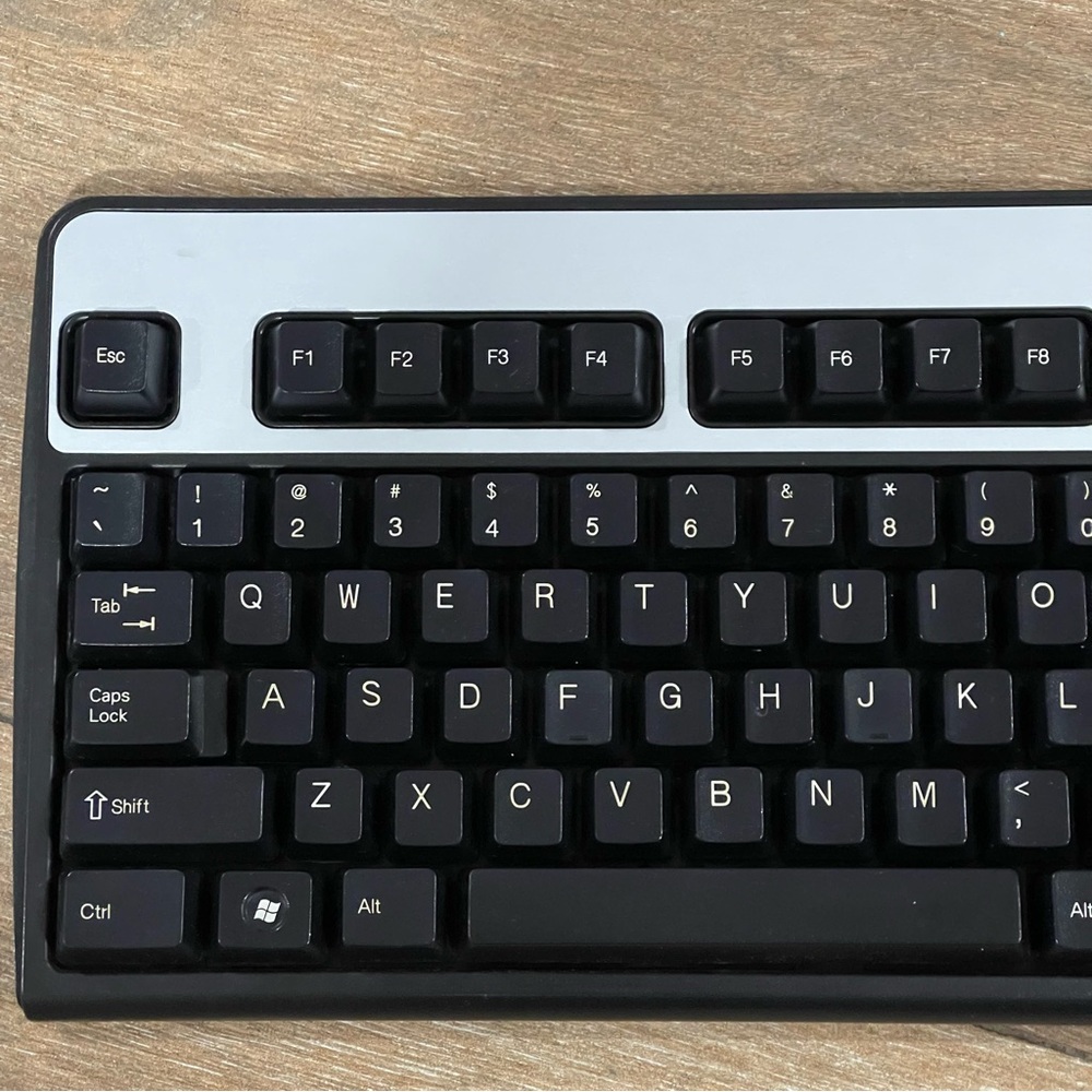 HP Wired PS2 Standard 104-Key Desktop Keyboard KU-0316 434820-002 537745-001 - Picture 2 of 6